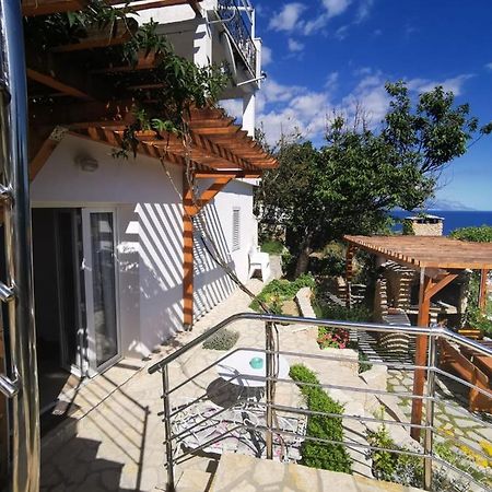 Apartments By The Sea Mimice, Omis - 14230 Екстер'єр фото